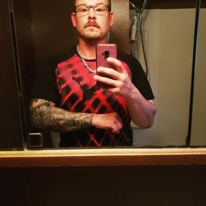 Meet your Posher, Cory